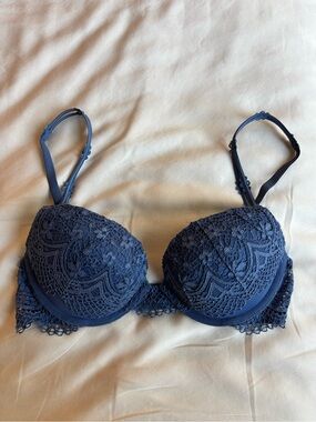 Victoria’s Secret Very Sexy Push-Up Bra